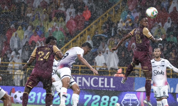 Deportes Tolima ganó en Techo