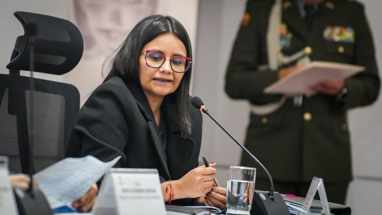 Petro pide la renuncia de Angie Rodríguez, su directora de la Presidencia