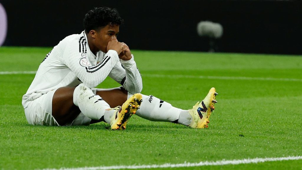 Endrick tiene un pie y medio fuera del Real Madrid