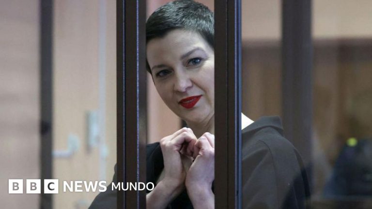 Bielorrusia libera a 123 prisioneros después de que EE.UU. levantara algunas sanciones impuestas en su contra