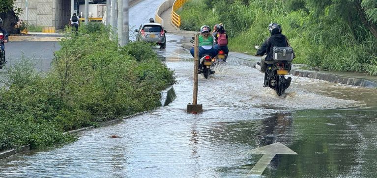 Lluvias en el Valle causan inundaciones en Cali y Buga