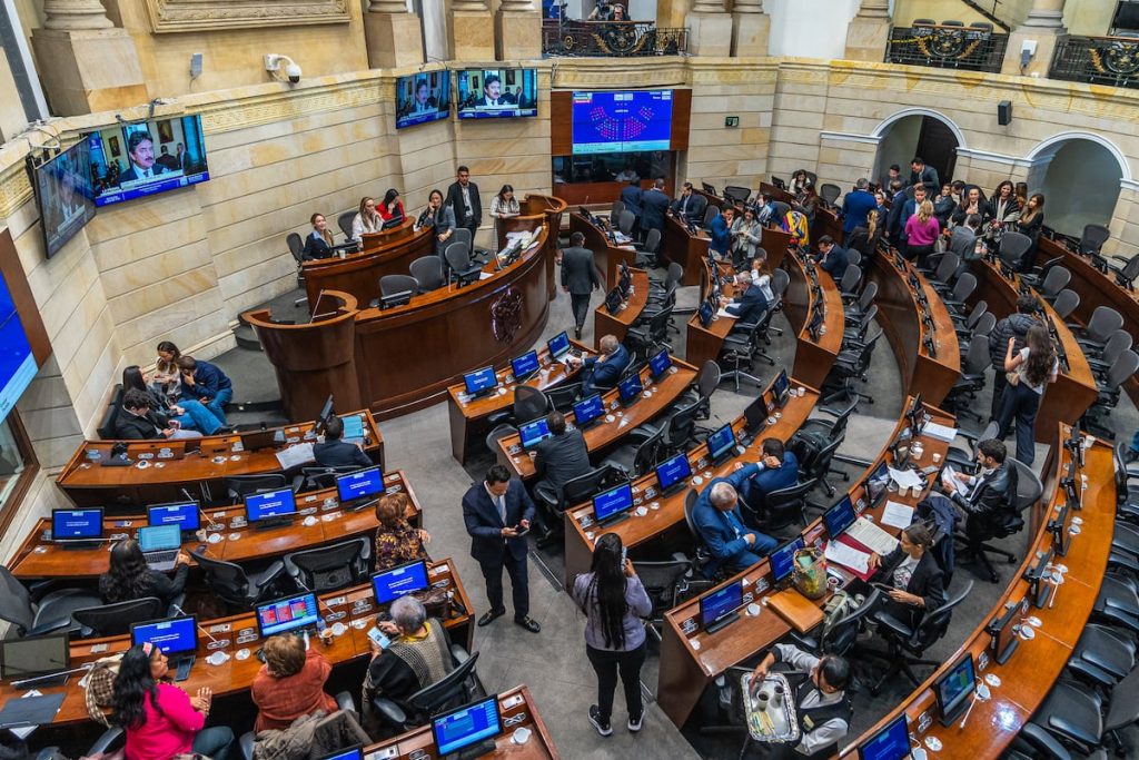 Los 10 candidatos al Senado con más investigaciones pendientes