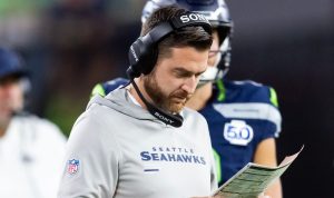 Otro ex-Seahawk al staff de coacheo de los Raiders: Andrew Janocko