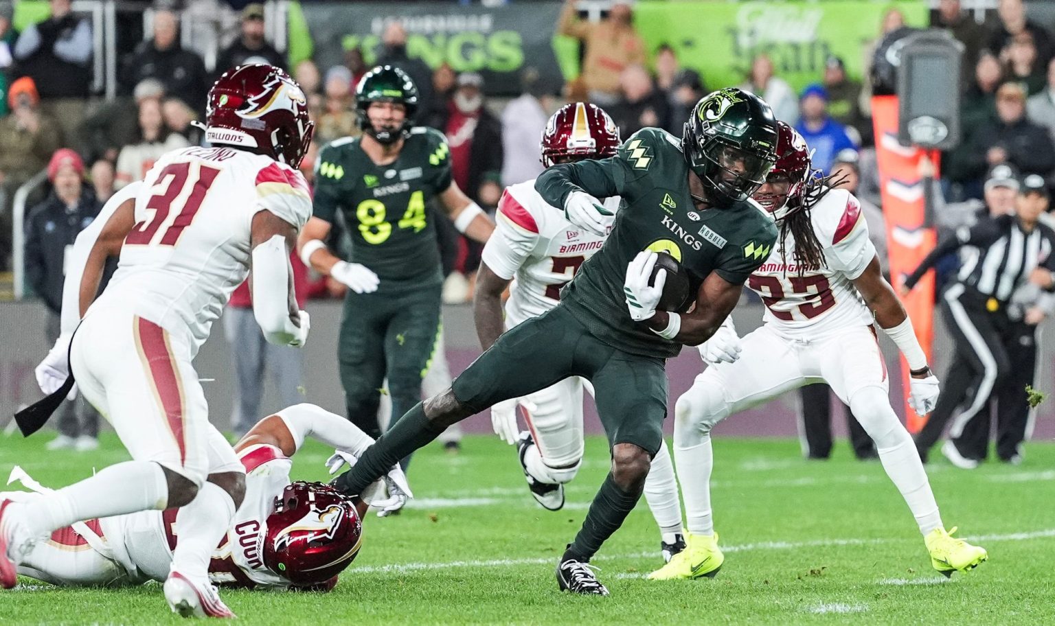 Birmingham le dio una amarga bienvenida a la UFL a Louisville