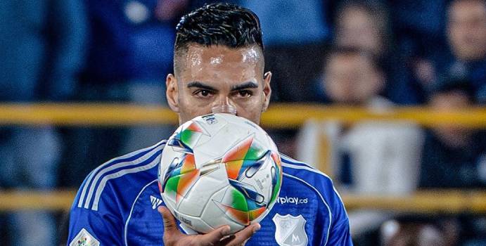 “No sé cuál es el miedo”, dijo Falcao sobre el penal no sancionado