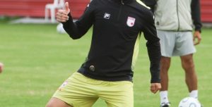 Se alcanzó a recuperar y será titular con Santa Fe hoy en Copa