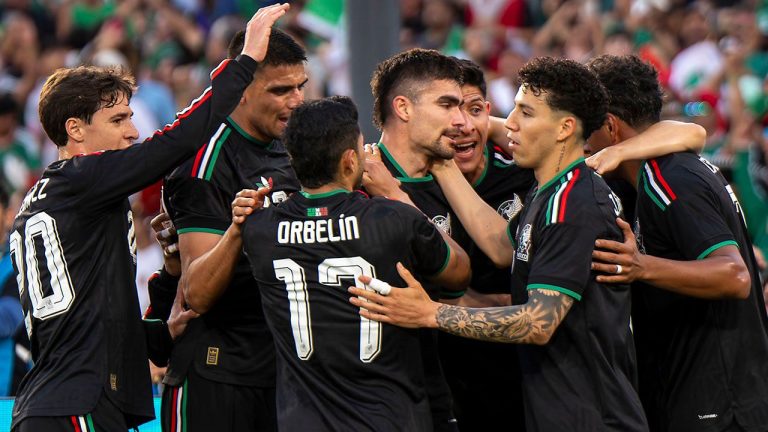 México puso orden y sumó otra victoria hacia el Mundial