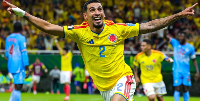 Daniel Muñoz hace historia con Colombia en Mundiale