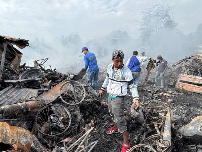 Incendio en Cali en el corregimiento de Navarro, sector Las Palmas, dejó cinco viviendas destruidas y familias damnificadas