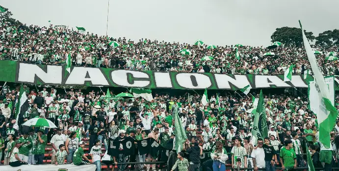 Medellín arma una fiesta para la remontada de Atlético Nacional