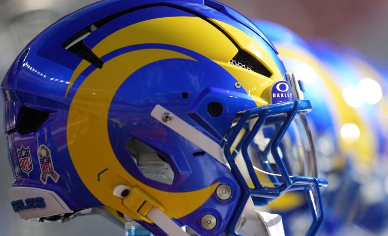 Los Rams presentaron sus nuevos uniformes alternativos