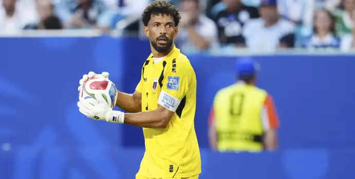 Vozinha, figura de Cabo Verde, será arquero del Colo Colo de Chile