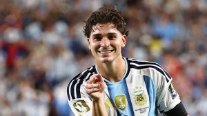 El Barcelona hará una última oferta por Julián Álvarez