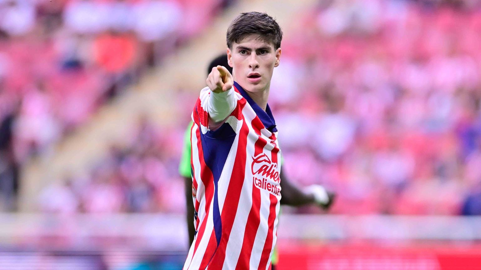 Olympiacos va por Armando González y ya habría lanzado dos ofertas