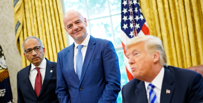 Dimite el asesor principal de Infantino, Carlos Cordeiro