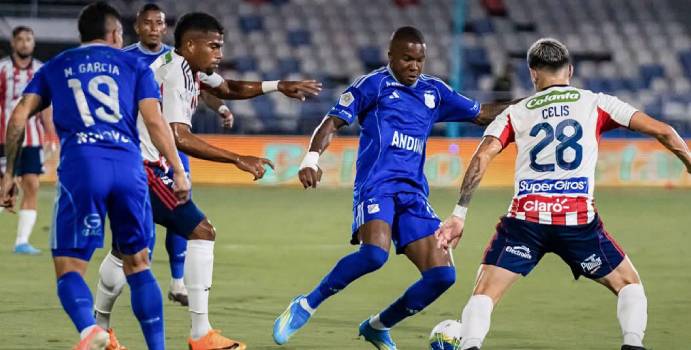 Rodrigo Contreras salvó a Millonarios y hundió más a Junior