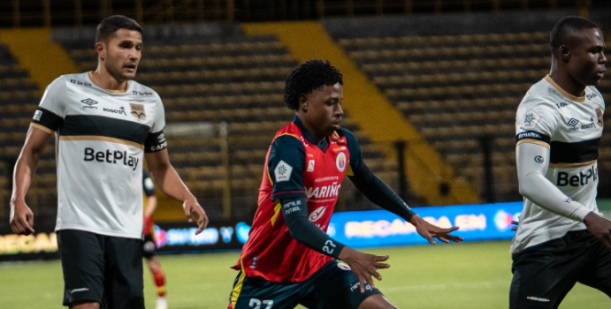 Pasto sumó un punto al empatar con Internacional de Bogotá