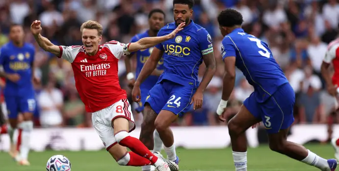 Arsenal da un golpe sobre la mesa ante el Chelsea de Xabi Alonso