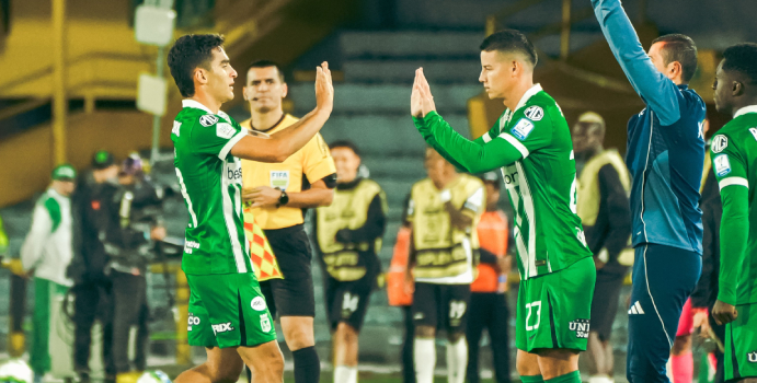 Con victoria ante Internacional, James debutó con Nacional